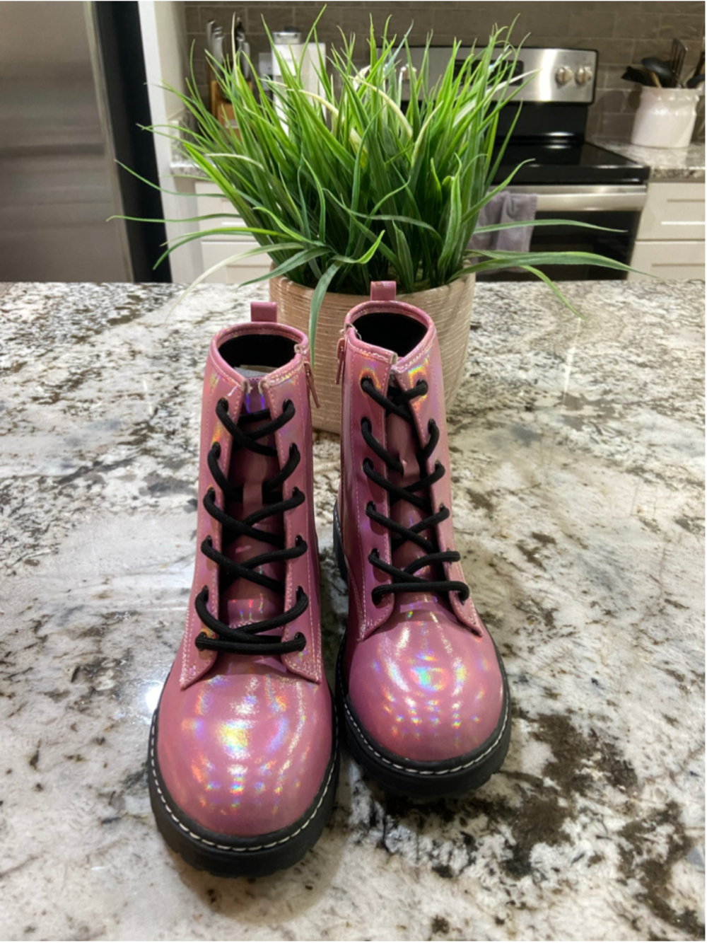 True craft Chloe boots, size 5M, New